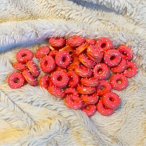 🍩New🍩Qty: 47 Dark Pink Miniature Donut Decoden
